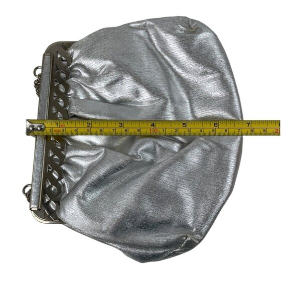 Vintage Lewisette Silver Metallic Evening Clutch Purse With Chain Strap - Picture 14 of 14